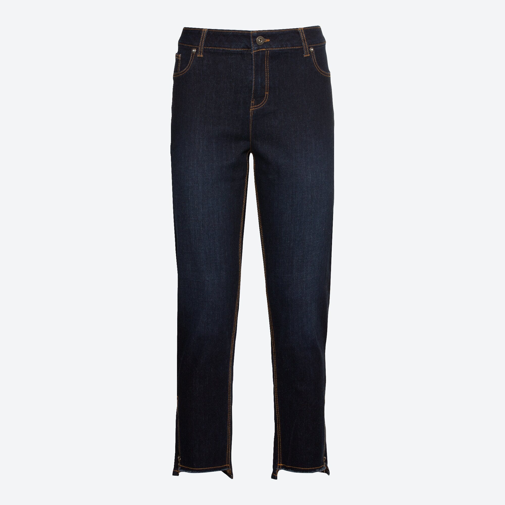 Damen-Jeans mit goldenen Accessoires