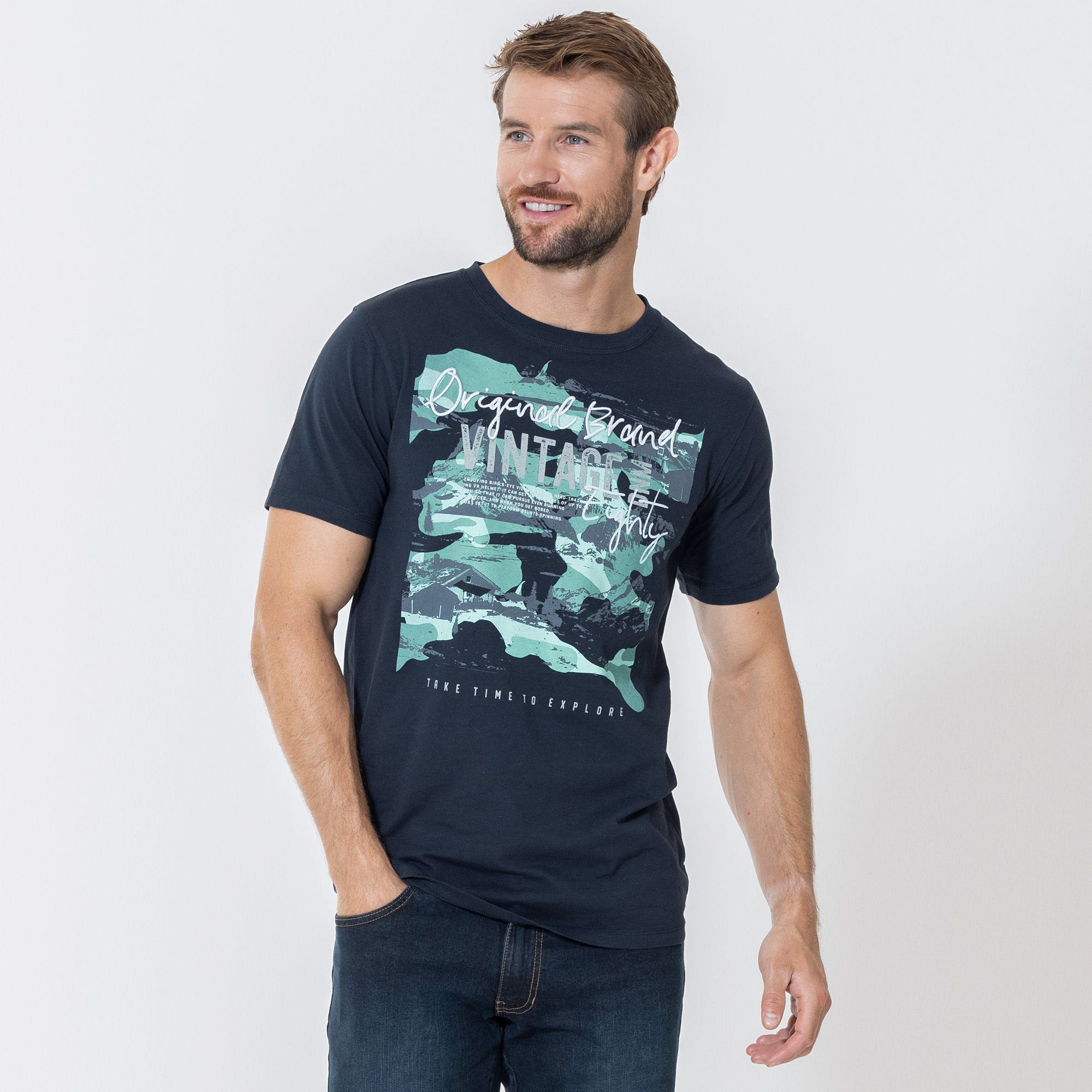 Herren-T-Shirt mit gesticktem Schriftzug