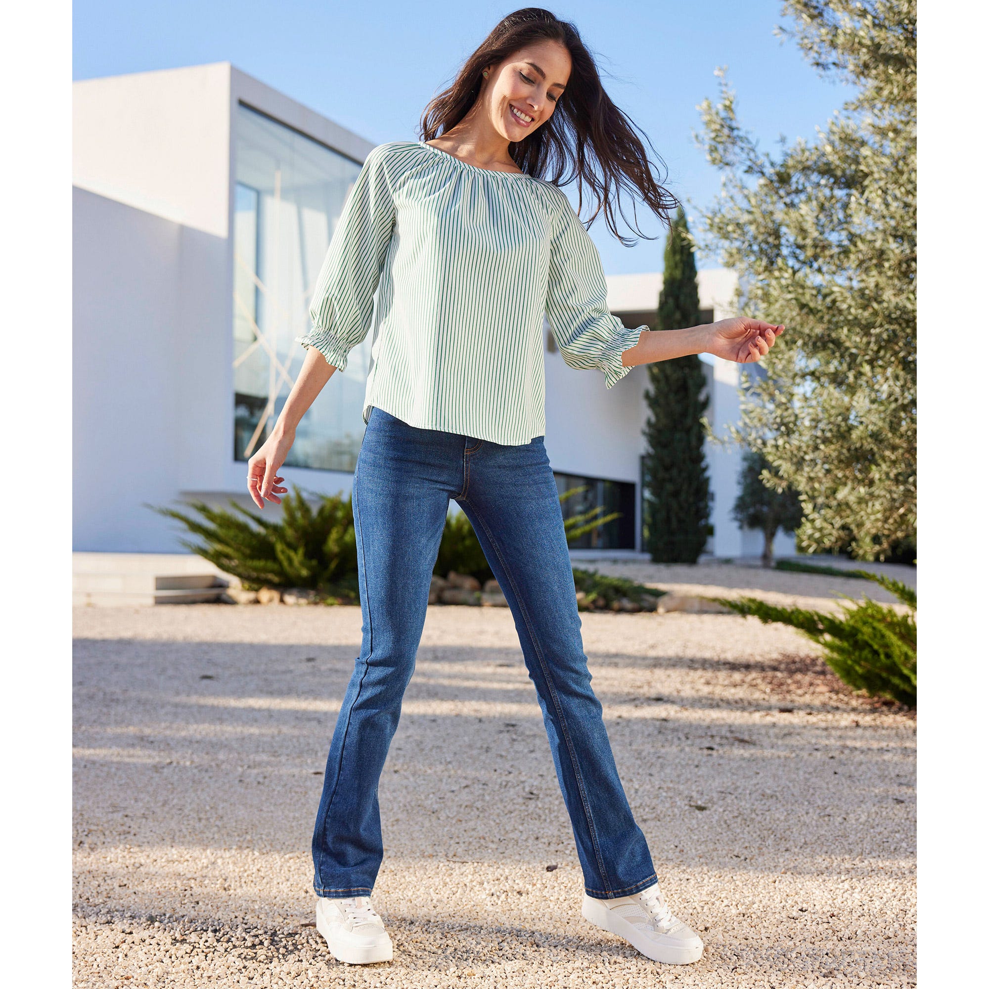 Damen-Jeans im Boot-Cut-Style
