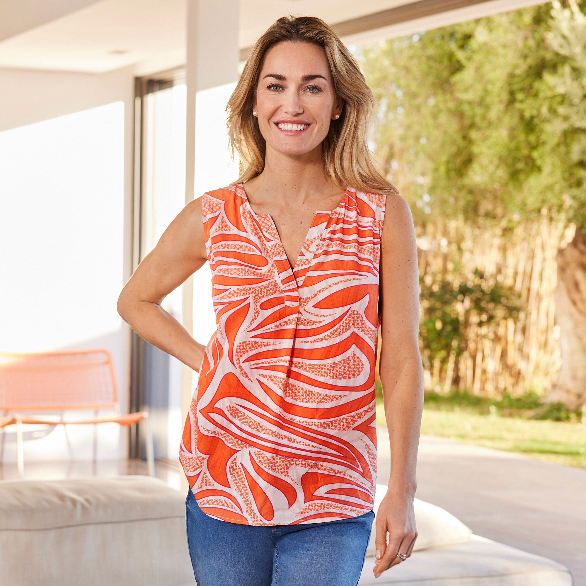 Damen-Bluse mit trendigem Muster