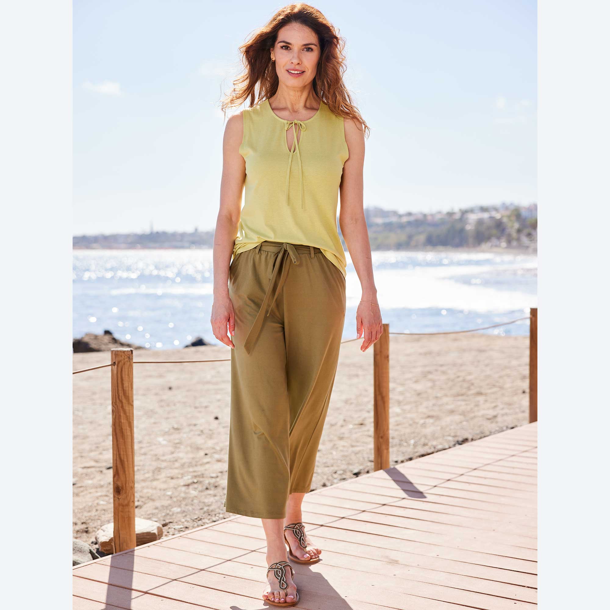 Damen-Culotte in unterschiedlichen Farbvarianten