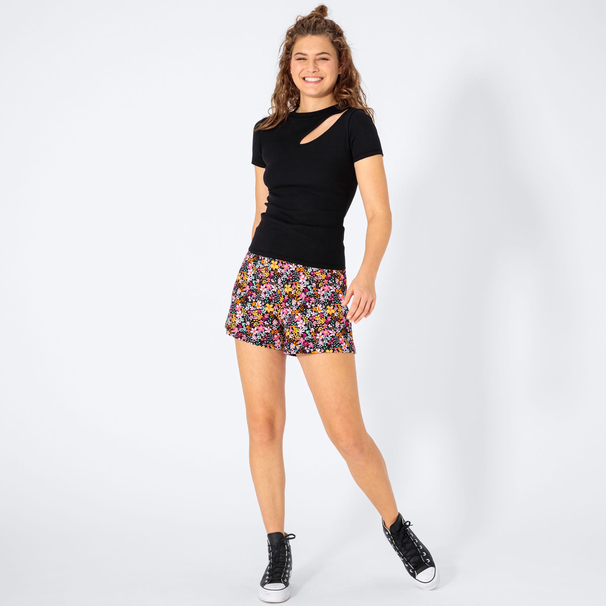 Damen-Shorts mit Blumenmuster