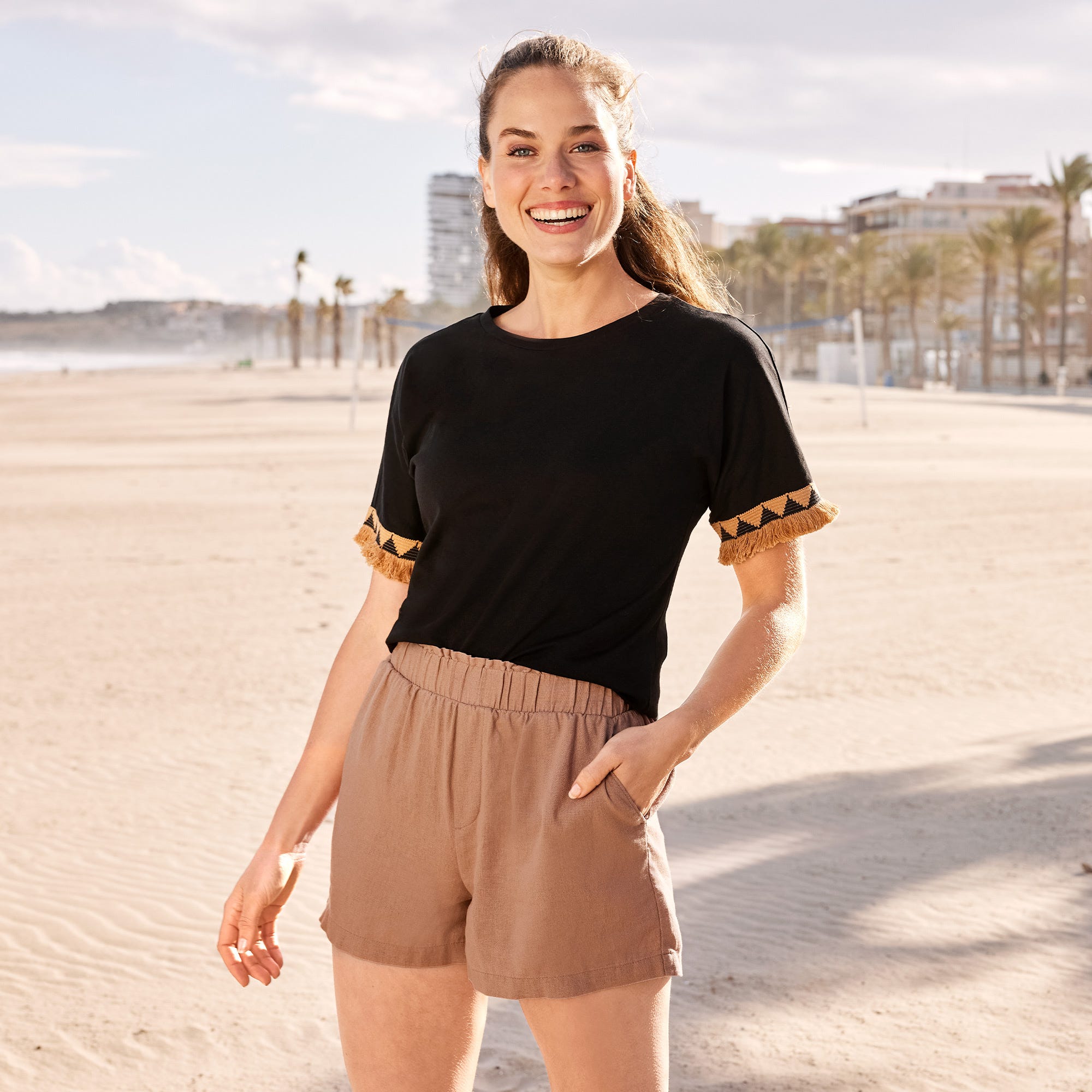 Damen-Shorts mit Paperbag-Bund