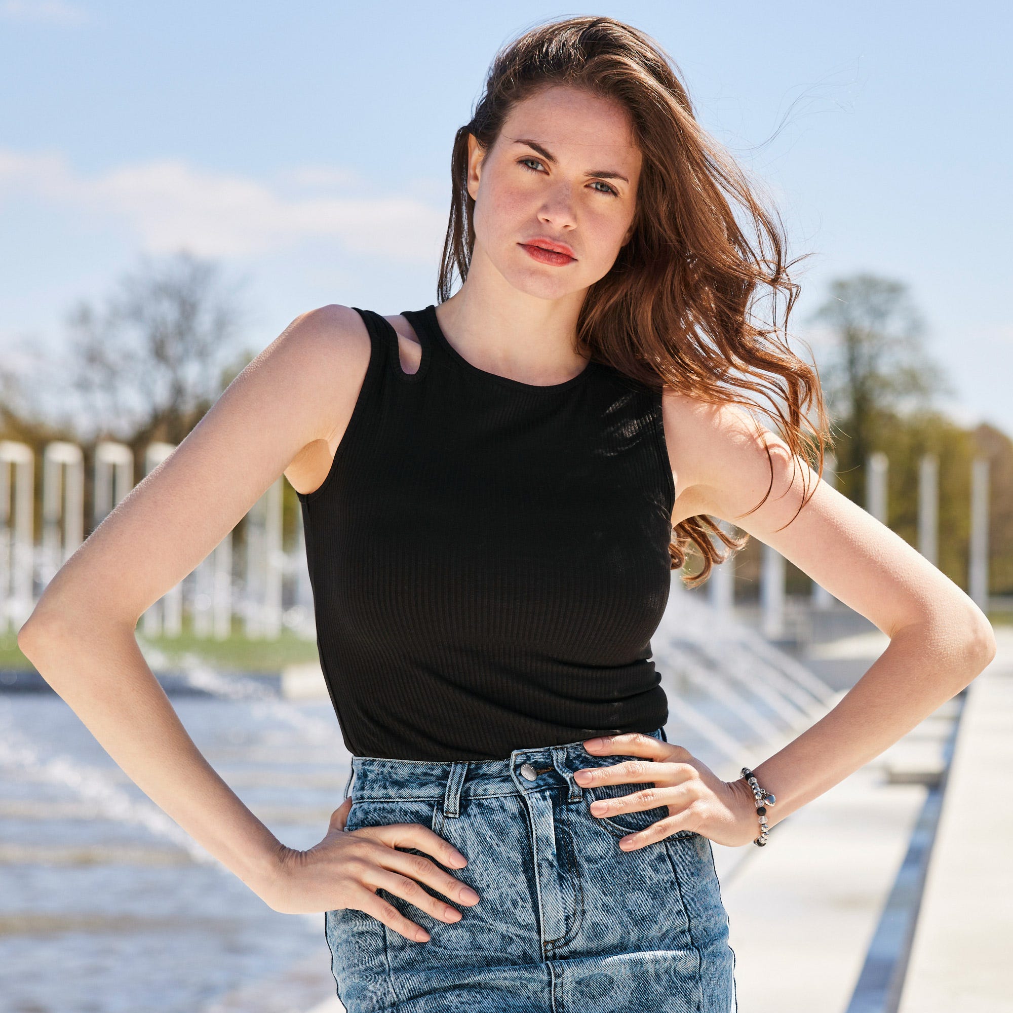 Damen-Body mit Cut-Out-Design