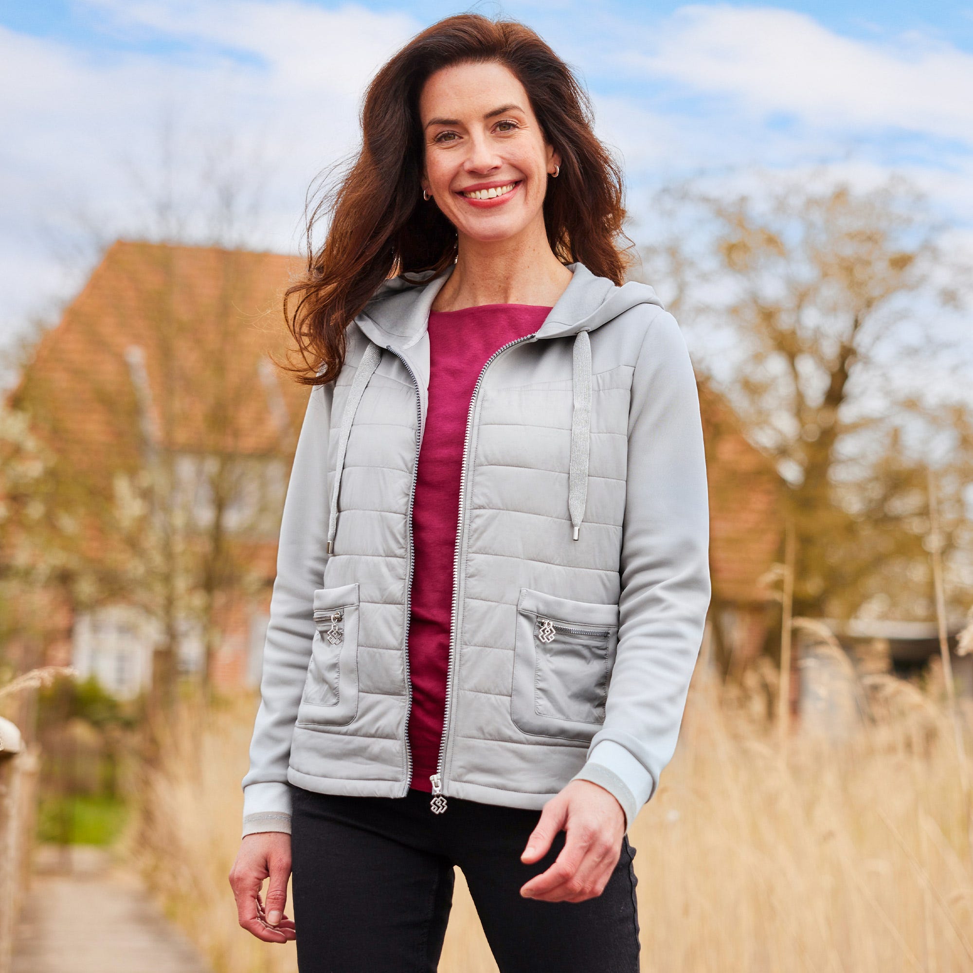 Damen-Jacke mit Kapuze