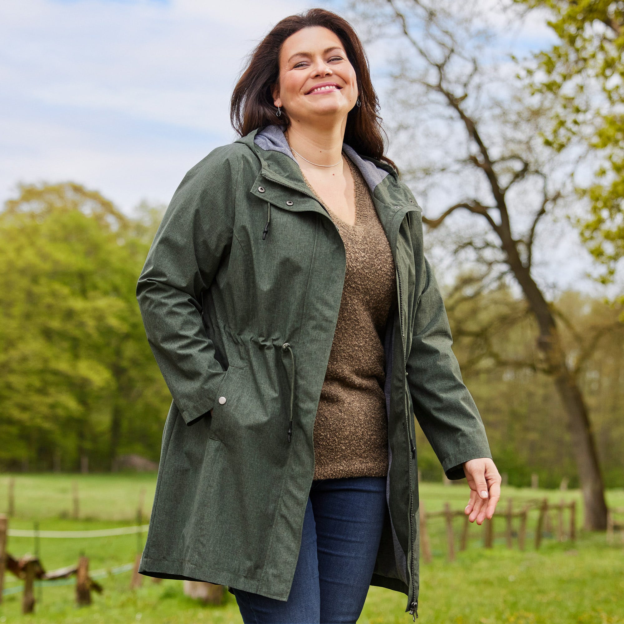 Damen-Softshell-Jacke mit Kapuze, große Größen