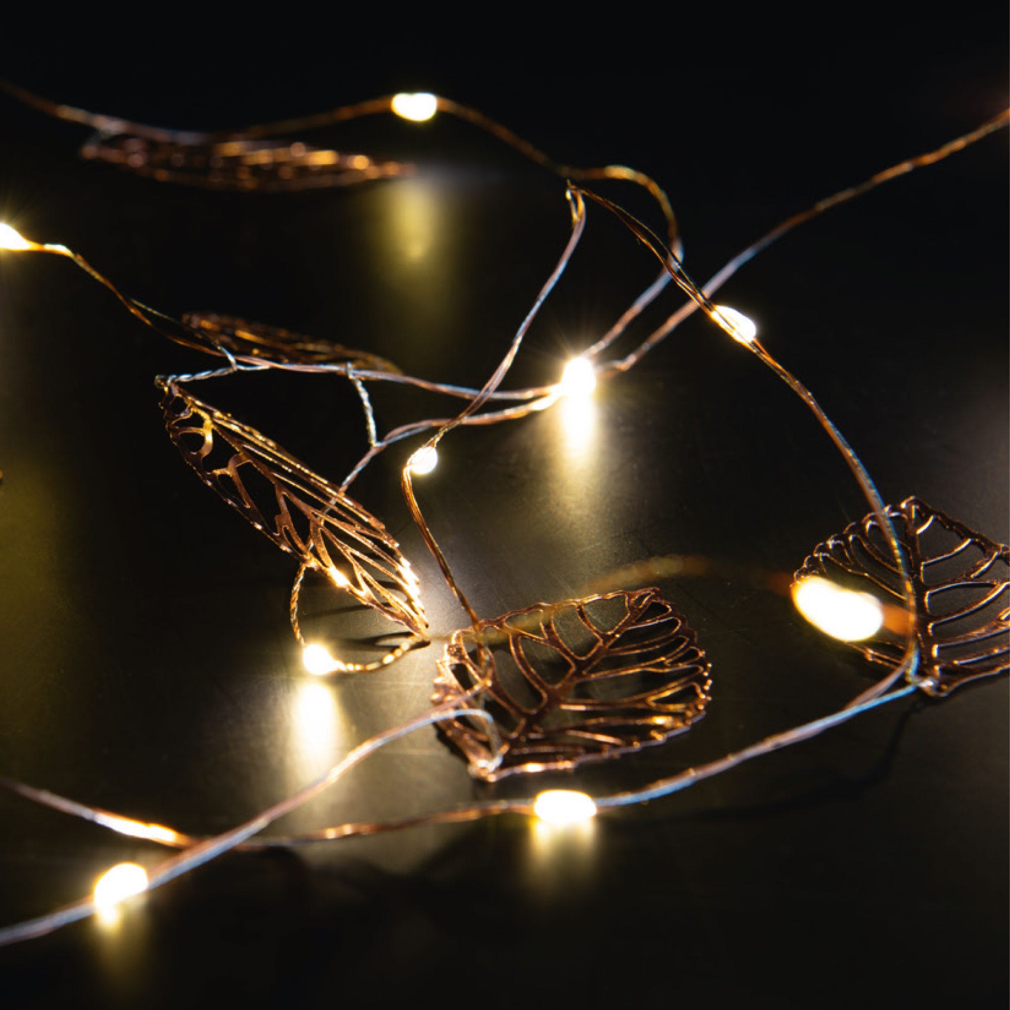 LED-Lichterkette mit Deko-Blättern, ca. 230cm